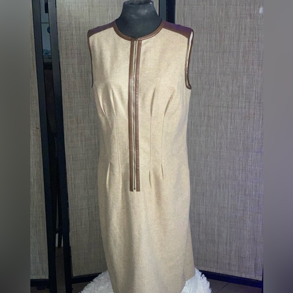 MAGASCHONI wool sheath dress with PU leather trim - Picture 2 of 10